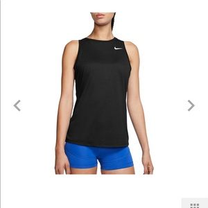 Nike tank